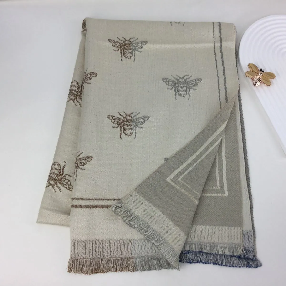 235- Bee Scarf - Beige