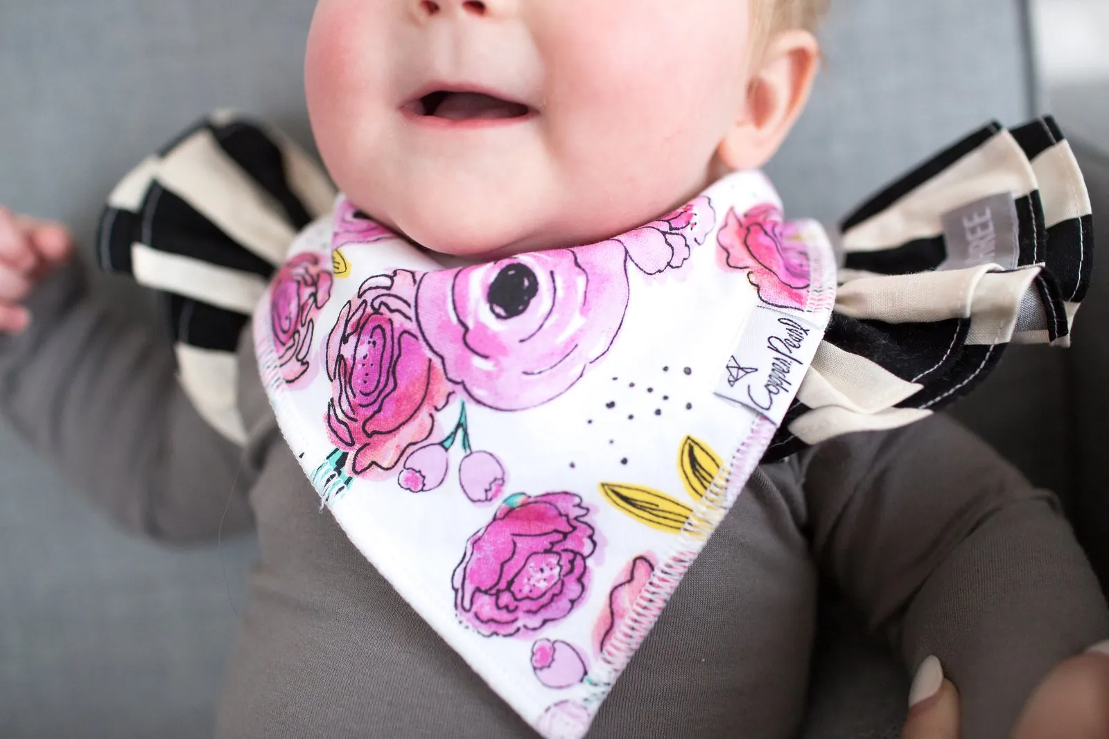 Bandana Bib, Bloom