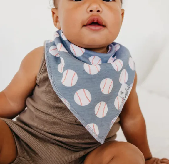 Bandana Bib, Slugger