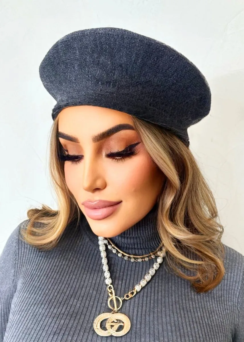 Beauty Game Beret Gray