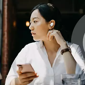 Belkin Soundform Play True Wireless Earbuds - White | Kaleidoscope