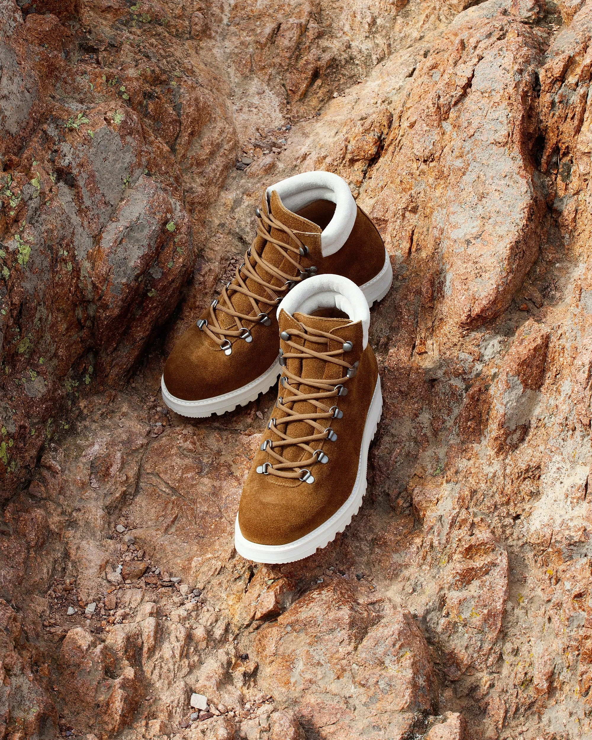 Duved II – Chestnut Suede