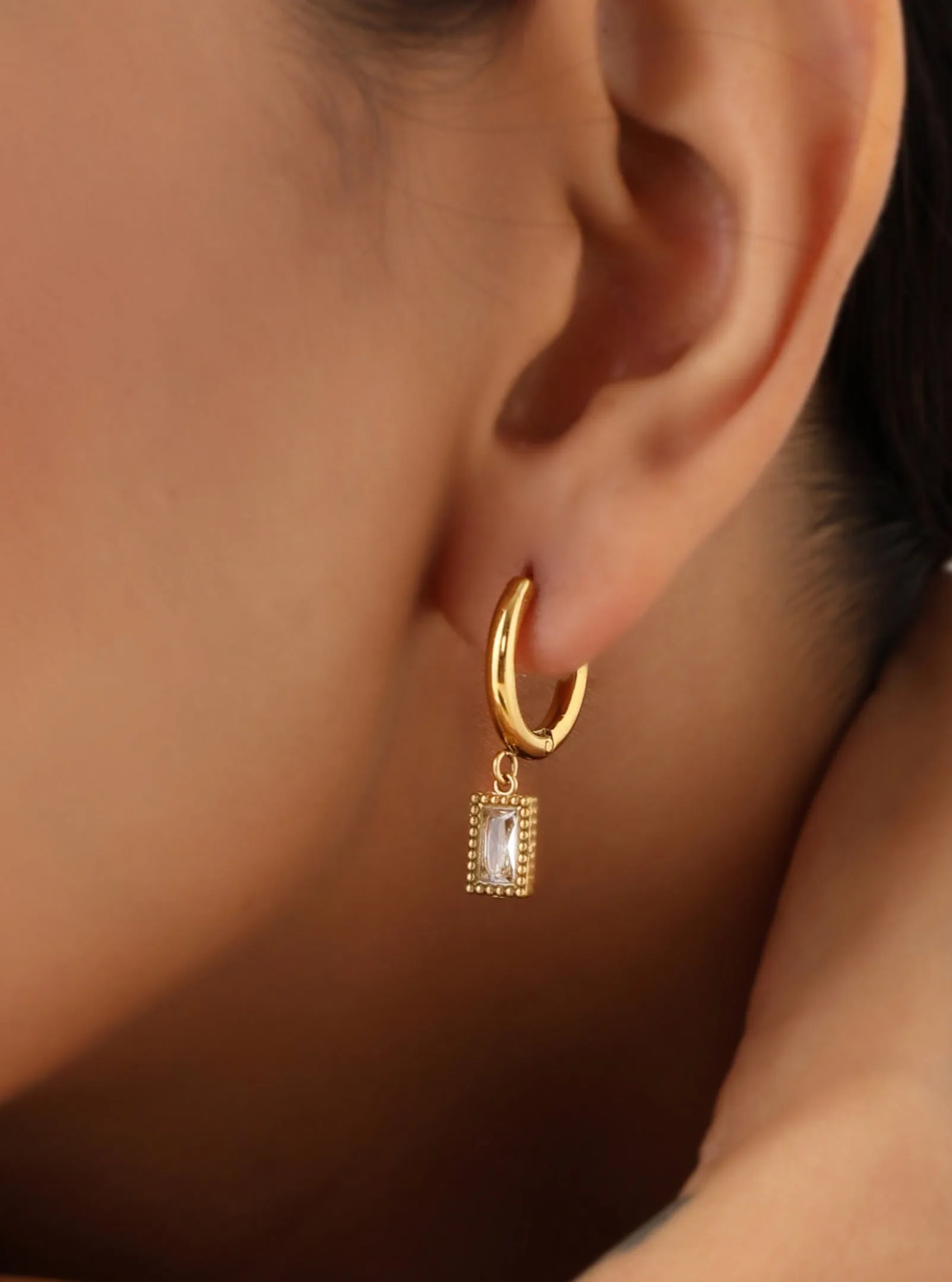 Minimal Rectangular Drop Earrings