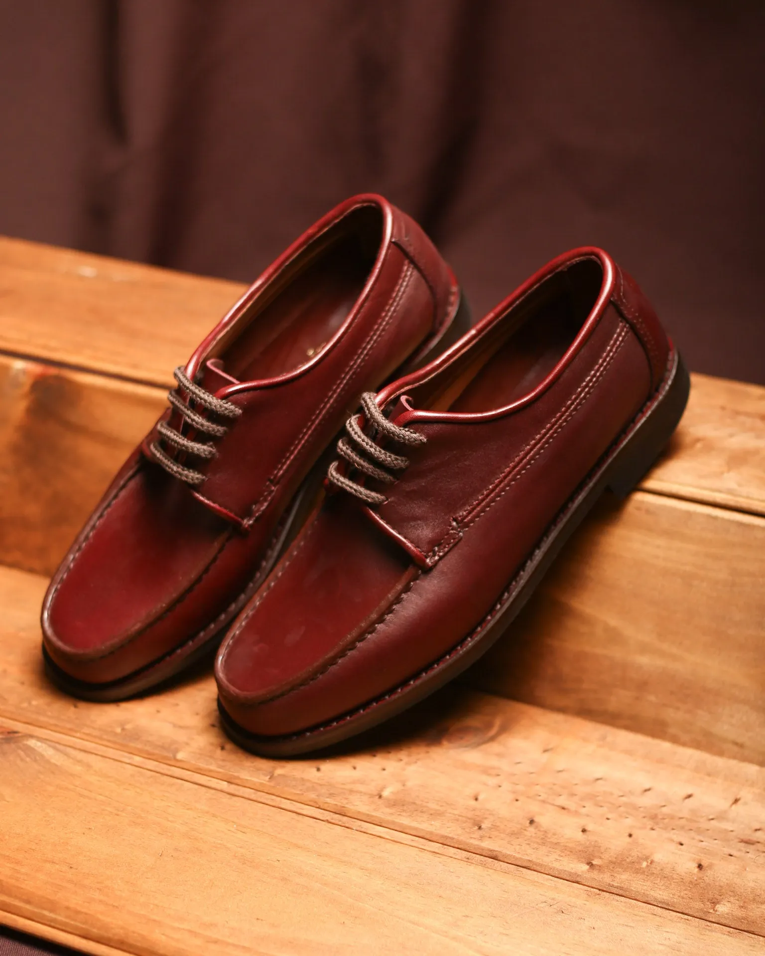 Moccasin Canadiense 4907 Burgundy