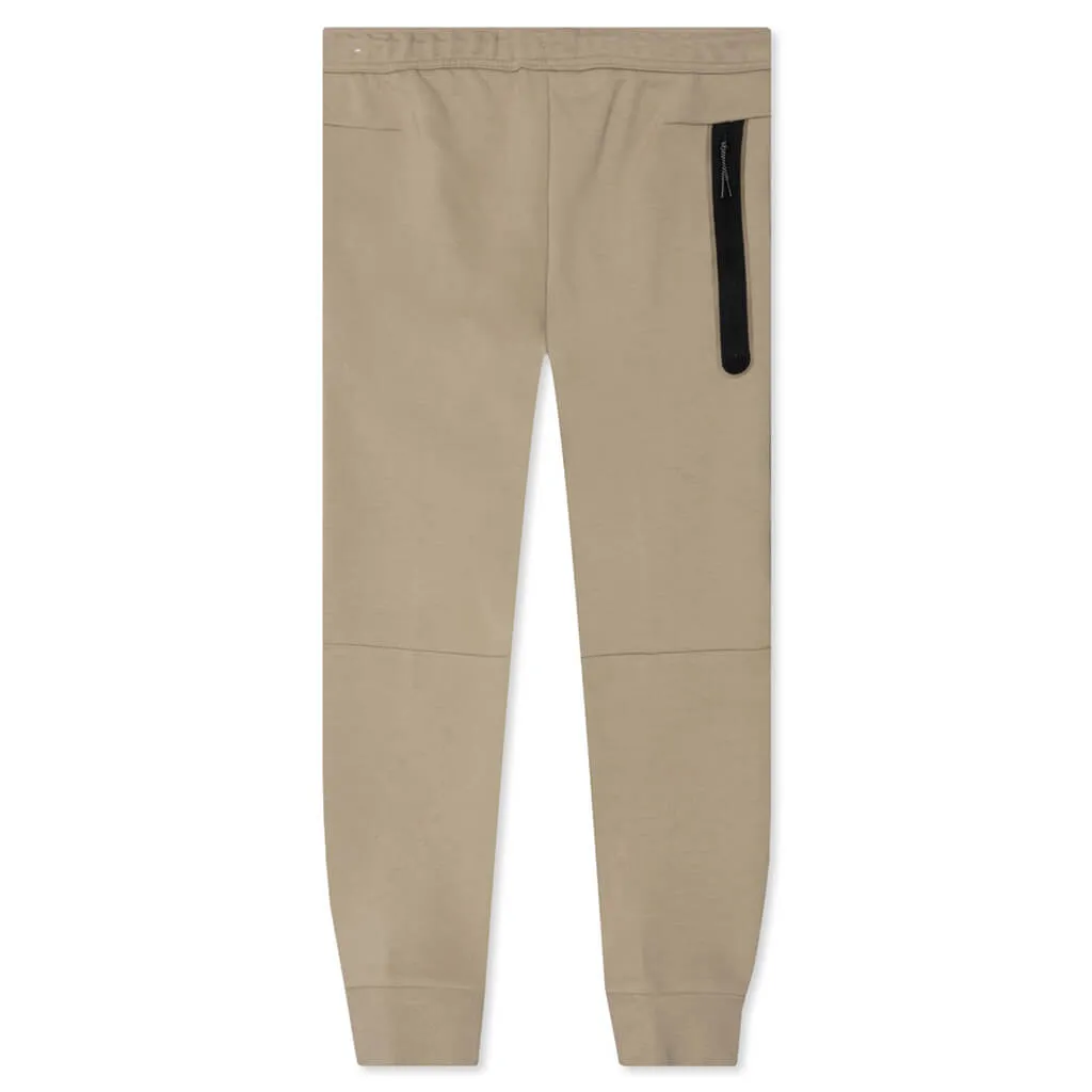 Sportswear Tech Fleece Joggers - Khaki/Black