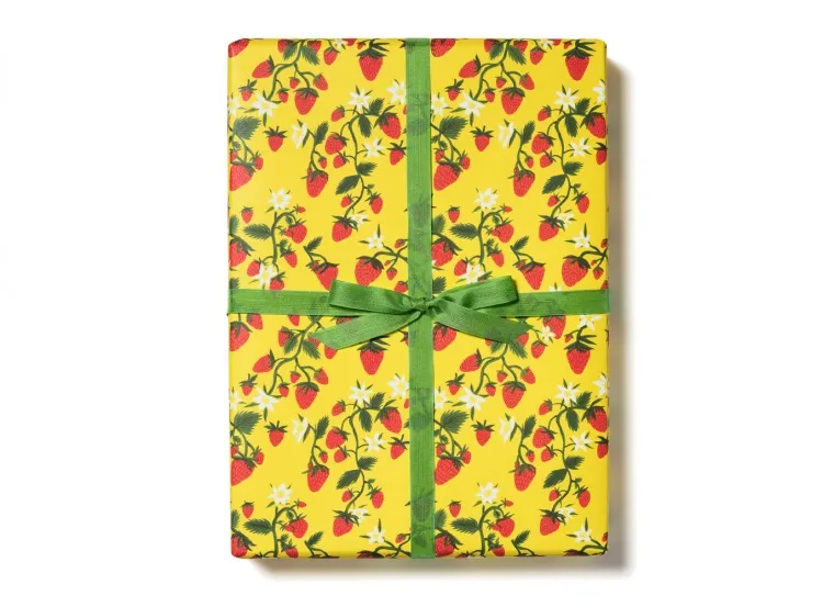 Strawberry Patch Wrap Sheets (PICK UP ONLY)