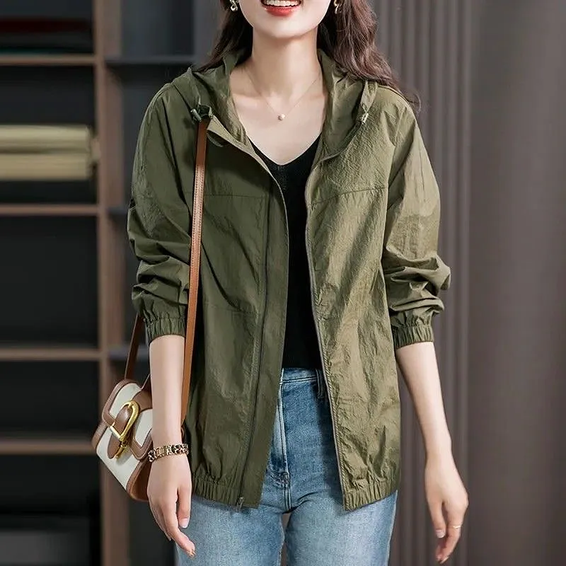 Summer hooded lightweight short jacket for women