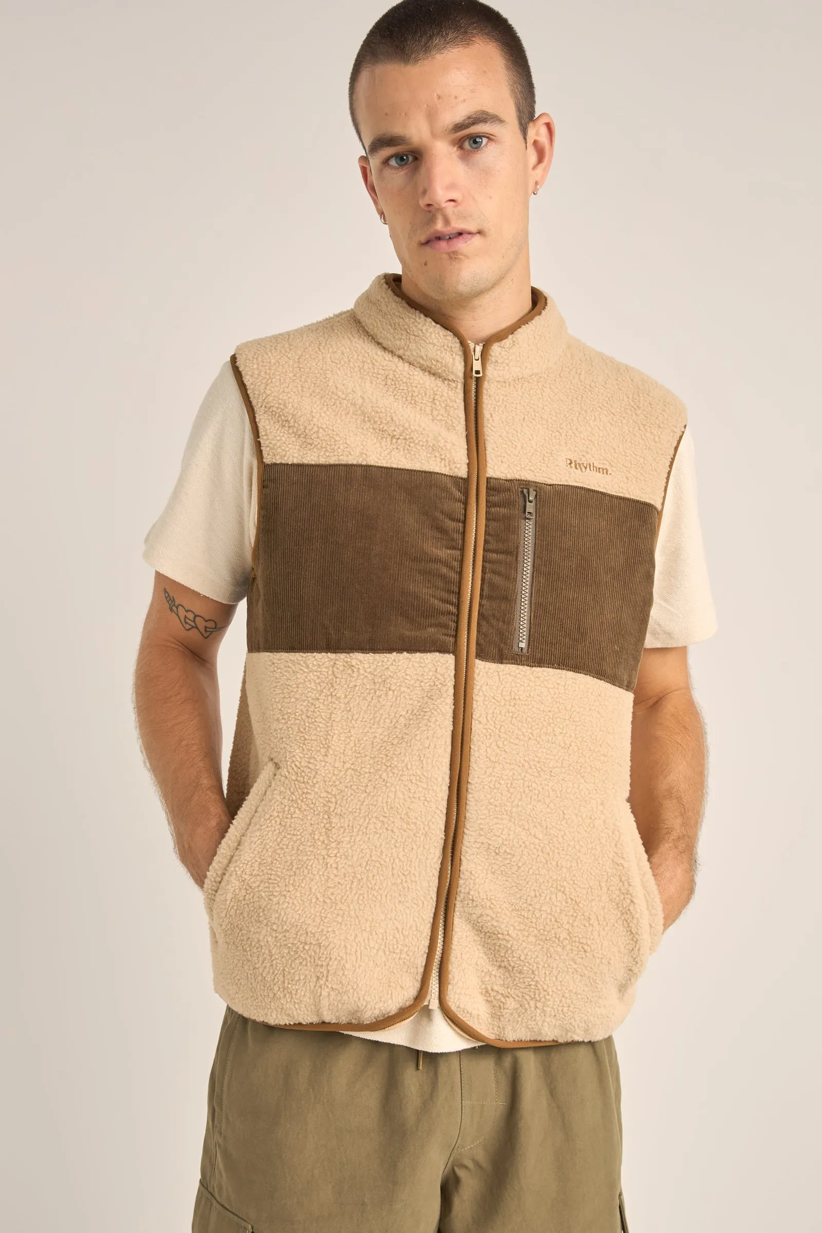 Tamas Vest Bark