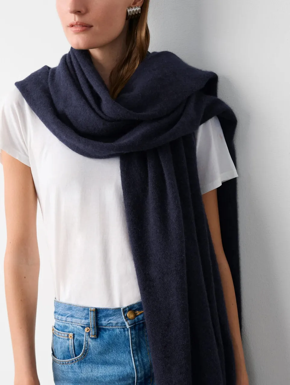 White + Warren Cashmere Travel Wrap, Deep Navy